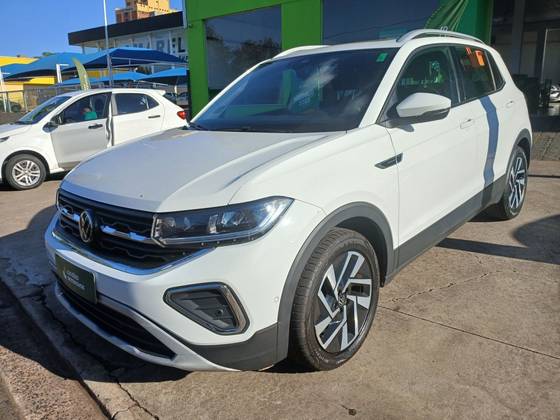 VOLKSWAGEN T-CROSS 1.4 250 TSI TOTAL FLEX HIGHLINE AUTOMÁTICO VOLKSWAGEN T-CROSS 1.4 250 TSI TOTAL FLEX HIGHLINE AUTOMÁTICO